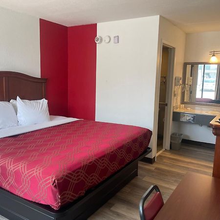 Ramada By Wyndham Branson Theatre District Hotel Exterior foto